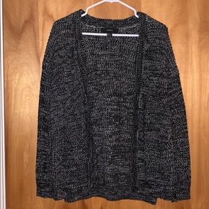 Oversized Wooly Cardigan